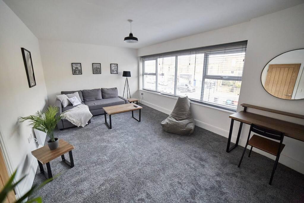גטשהד High Spec Spacious 2Bd Apt, Parking, Nr Newcastle מראה חיצוני תמונה